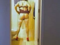 Nena ama los tamaños ...