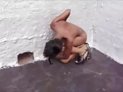 Primero, tímidamente ...